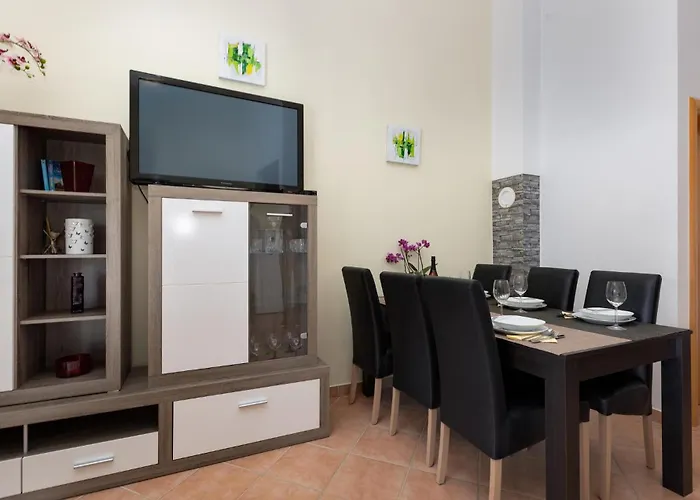 Beautiful In With Kitchen Čižići